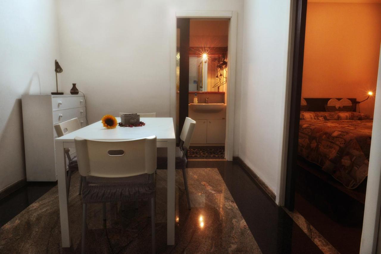 Ferienwohnung Oasi In Centro Bari Exterior foto