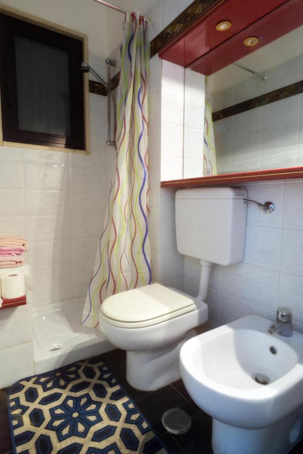 Ferienwohnung Oasi In Centro Bari Exterior foto